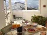 Apartment with sea view