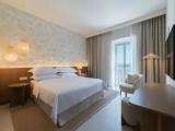 Standard Double room with partial sea view