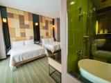 Premier room