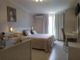 Standard Triple room with sea view