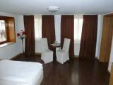 3 Bedrooms Classic Quintuple Suite