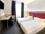 Business Quadruple room