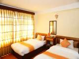 4 Bedrooms Deluxe Double room with garden view