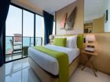 Deluxe room with balcony and with ocean view
