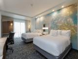 Standard Quadruple room with city view