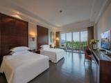 Standard Quadruple room with balcony and with garden view