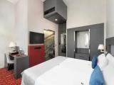 Deluxe Double room with Square View