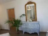 Luxury Single Suite