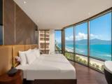 Executive Suite beachfront