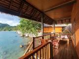 2 Bedrooms Standard Family room beachfront