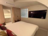 2 Bedrooms Quintuple Apartment