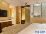 Deluxe Double Suite
