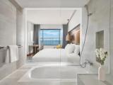 Grand room