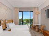 Quadruple room with partial ocean view