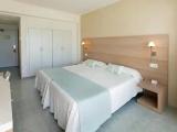 Double room with partial sea view