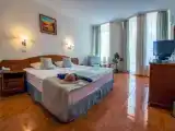 Standard Double room with city view