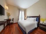 Executive room with city view