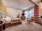 Deluxe Double room with partial view