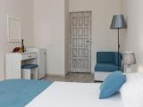 2 Bedrooms Double Suite