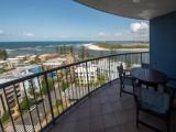 2 Bedrooms Apartment with ocean view