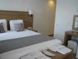 Deluxe room with partial sea view