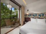 Deluxe Double room with balcony and with pool view