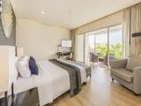 Deluxe room with garden view