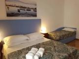 Deluxe Triple room with sea view