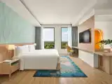 Family Suite with land view