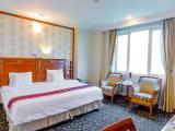 Deluxe Twin room with city view