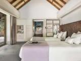 2 Bedrooms Family Beach Villa with Pool