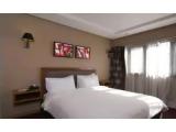 Deluxe Quadruple room with city view