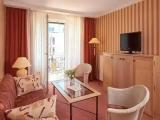Suite with balcony