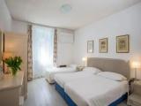 Standard Triple room with balcony