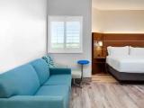 Standard room with inland view