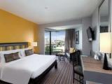 Deluxe Double room with city view