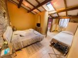 Standard Double room with city view