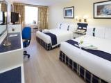 Standard Twin room with city view