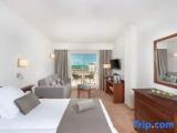 Superior Double room with partial sea view