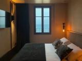 Standard room with partial sea view