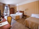 Standard Quadruple room with balcony