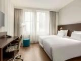 Standard Double room with city view