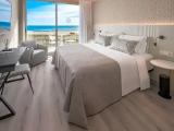Standard room with sea view
