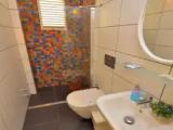 Sextuple Family Suite