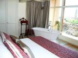 Luxury Double Suite with city view