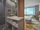 Suite with city view