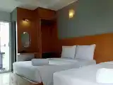 Standard Triple room with balcony