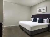 Suite with park view