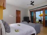 1 Bedroom Bungalow with sea view