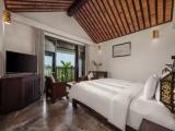 4 Bedrooms Villa with balcony
